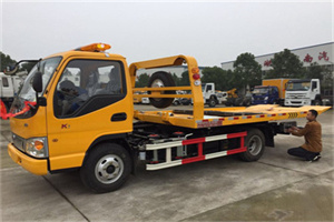 莒县哪里有拖车服务