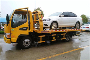 莒县附近拖车救援24小时服务热线